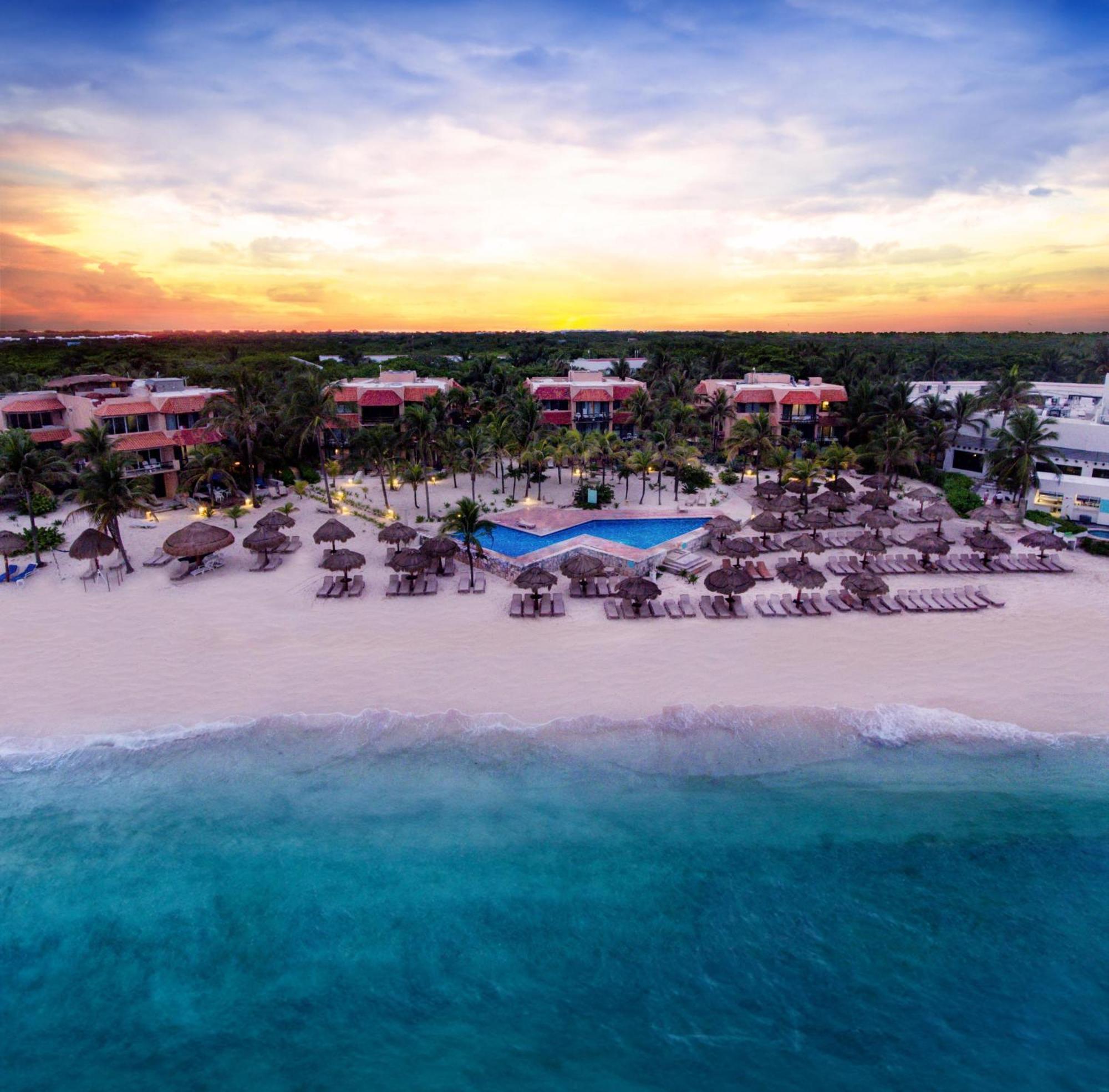 Grand Oasis Tulum Riviera Hotel Akumal Exterior photo